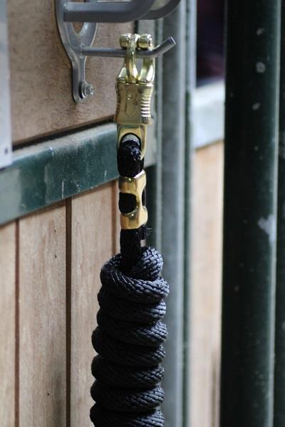 EQUEST Strick Spirit | Panikhaken | Messing